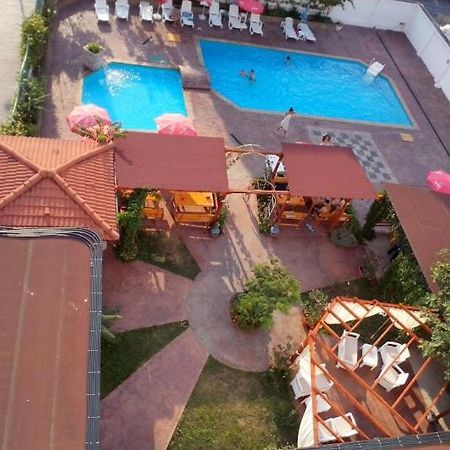 Alba Family Club Hotel Primorsko Exterior photo